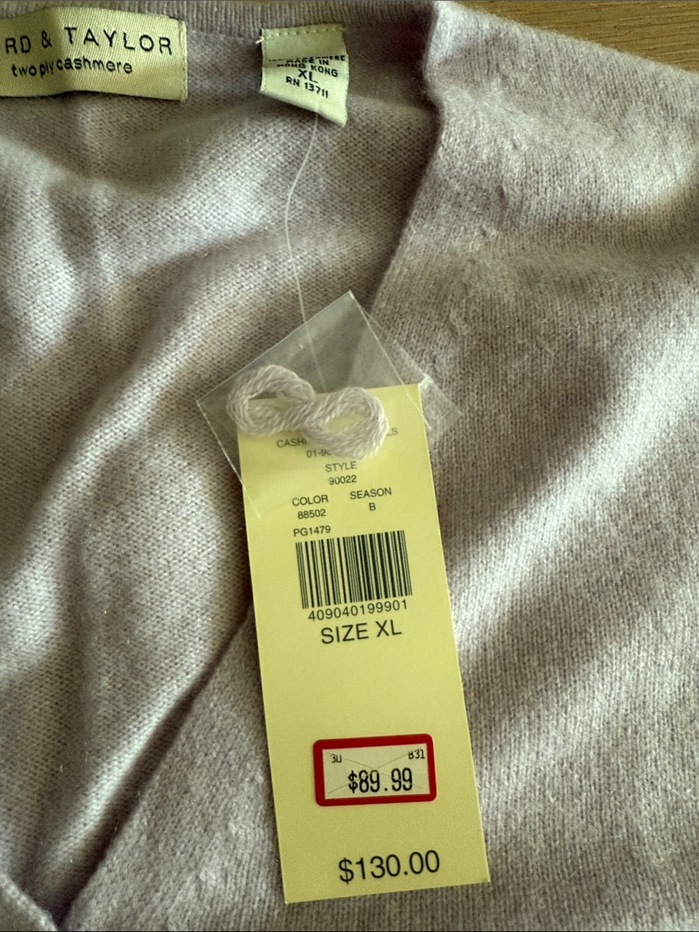 Lord & Taylor Cashmere Sweater - Picture 3 of 5